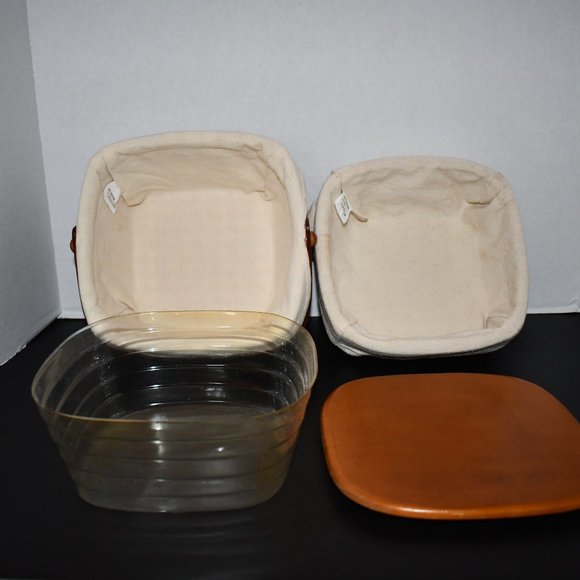 Heritage Mint, Ltd. Canadian Maple Baskets – Set of 2 Baskets Great Condition - Picture 2 of 7